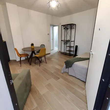 Arima - Loft Semi Indipendente In Locazione